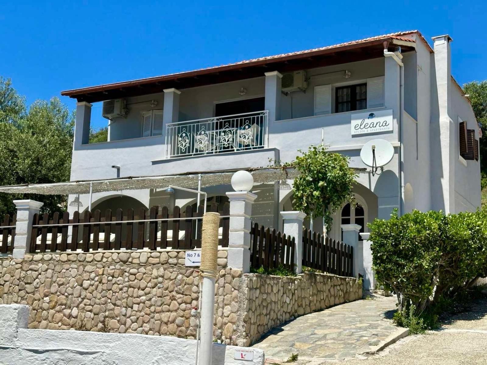 Eleana Apartments And Studios Agios Georgios Pagon Exterior photo